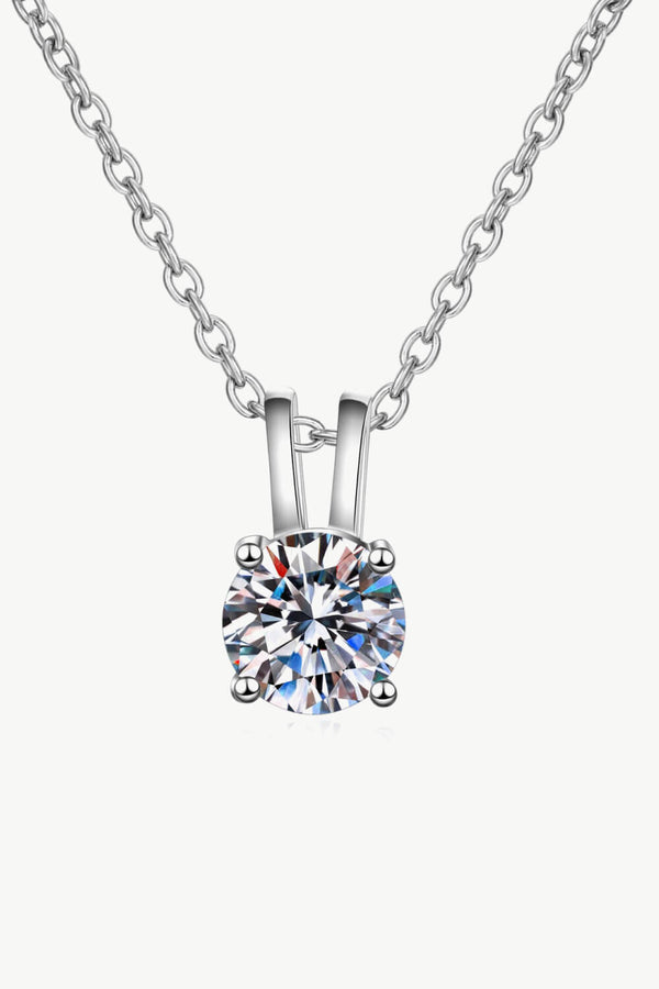 0.8 Carat Diamond Round Pendant Necklace