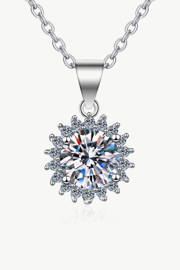 1 Carat Round Diamond Pendant Necklace